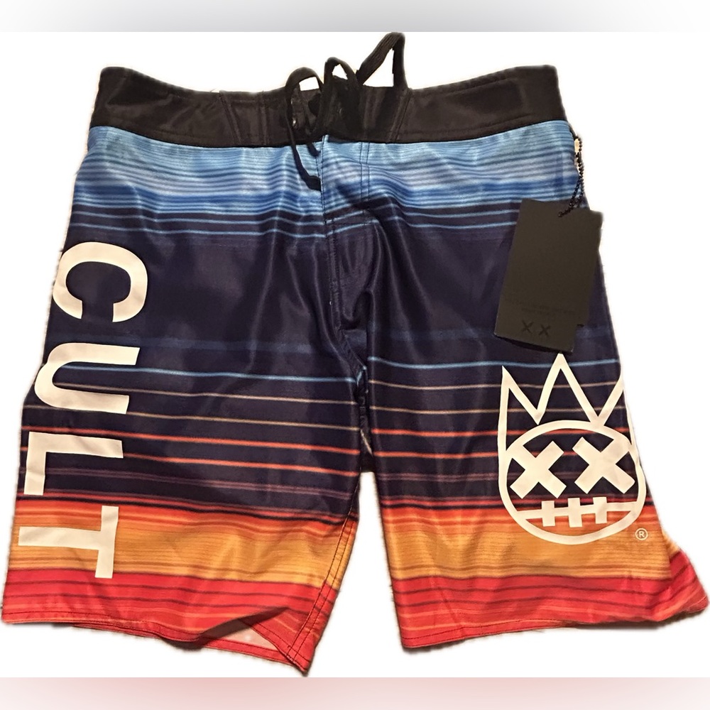 Cult of Individuality Board Shorts Men’s Medium Lines Graphic Logo Swimwear New